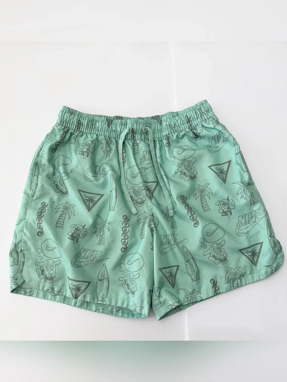 Nike Sportswear Beach Woven Flow Shorts Men’s Medium  FJ1652 308